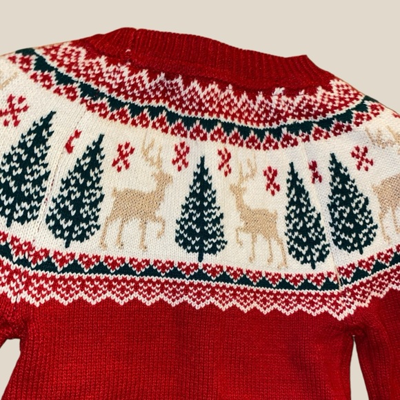 NEW TAHARI KIDS HOLIDAY SET•REINDEER SWEATER•CABLE-KNIT SKIRT•HAIR BOW•S/2T🎄 - Picture 8 of 13